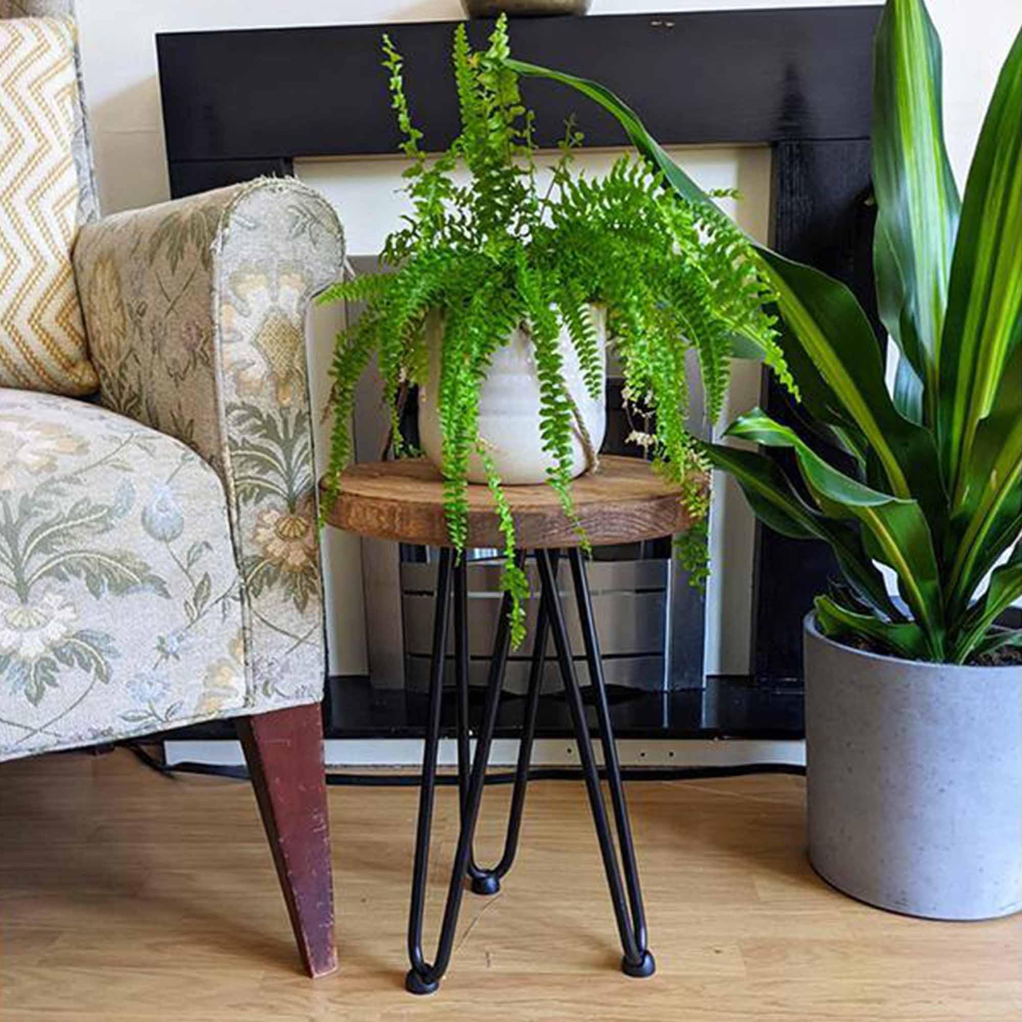 Solid Minimalist Round Stool - RizAndMicaMake